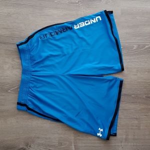Under Armour Althletic Shorts size Youth XL